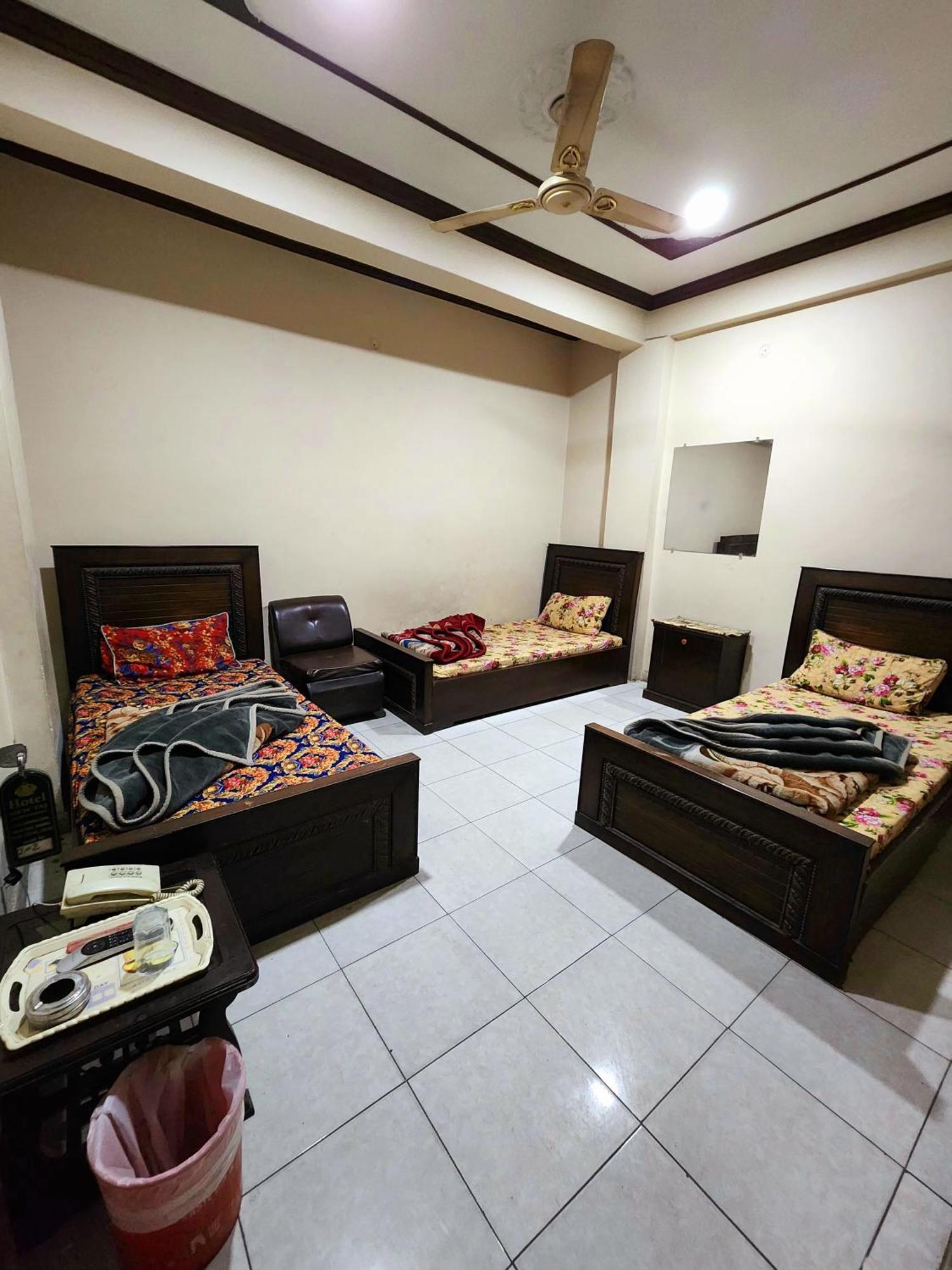 Hotel New Taj International Rawalpindi Dış mekan fotoğraf
